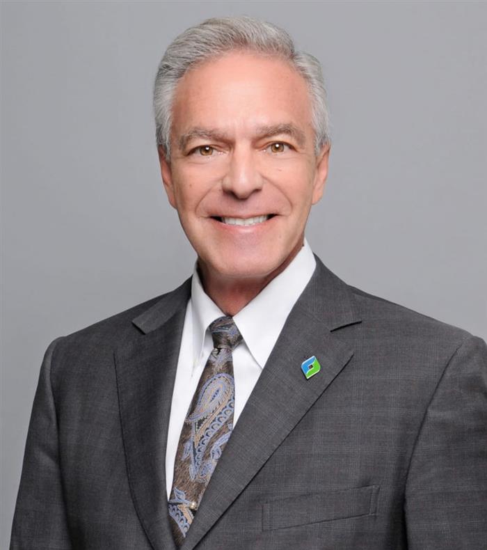 Get To Know Dr. Richard Aguilar, Renowned Plastic Surgeon